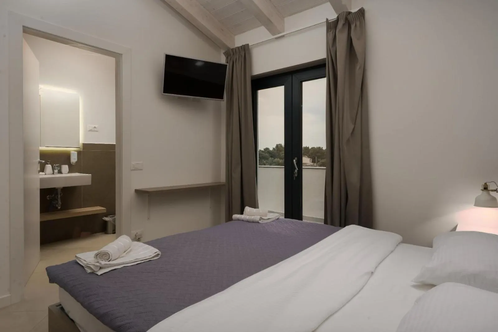 Villa Cala Sonriso For 8 People Near Pula With Heated Pool & Sea View Krnica Hırvatistan