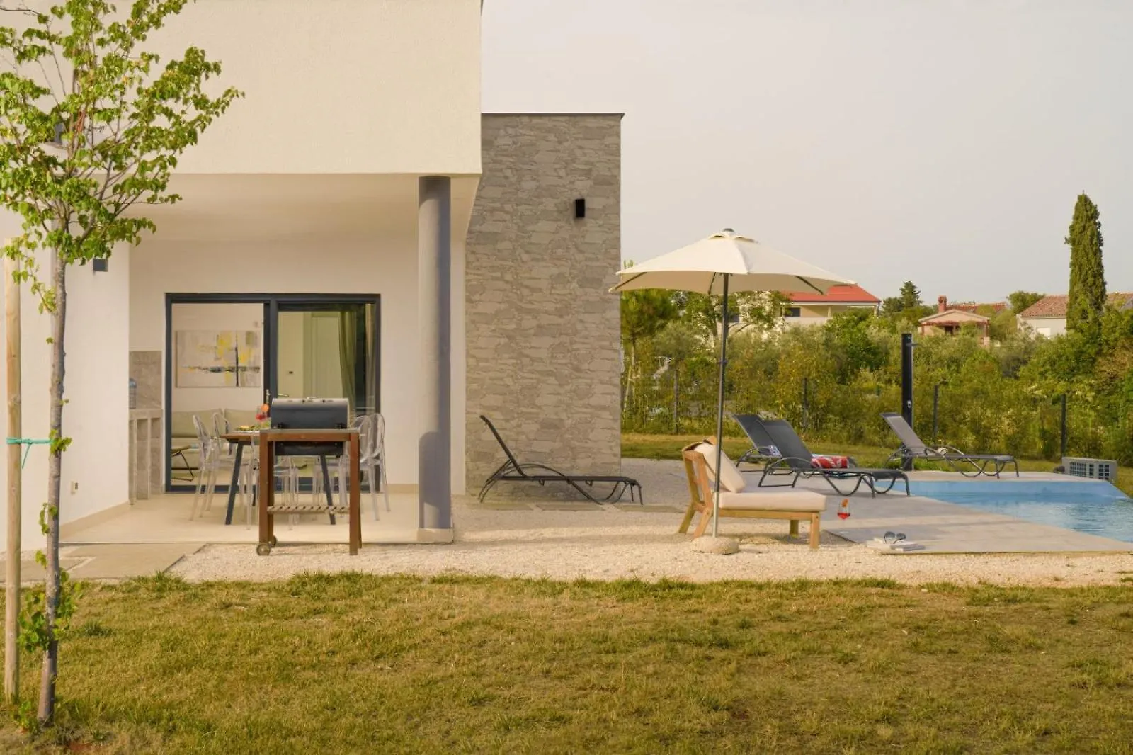 Villa Cala Sonriso For 8 People Near Pula With Heated Pool & Sea View Krnica