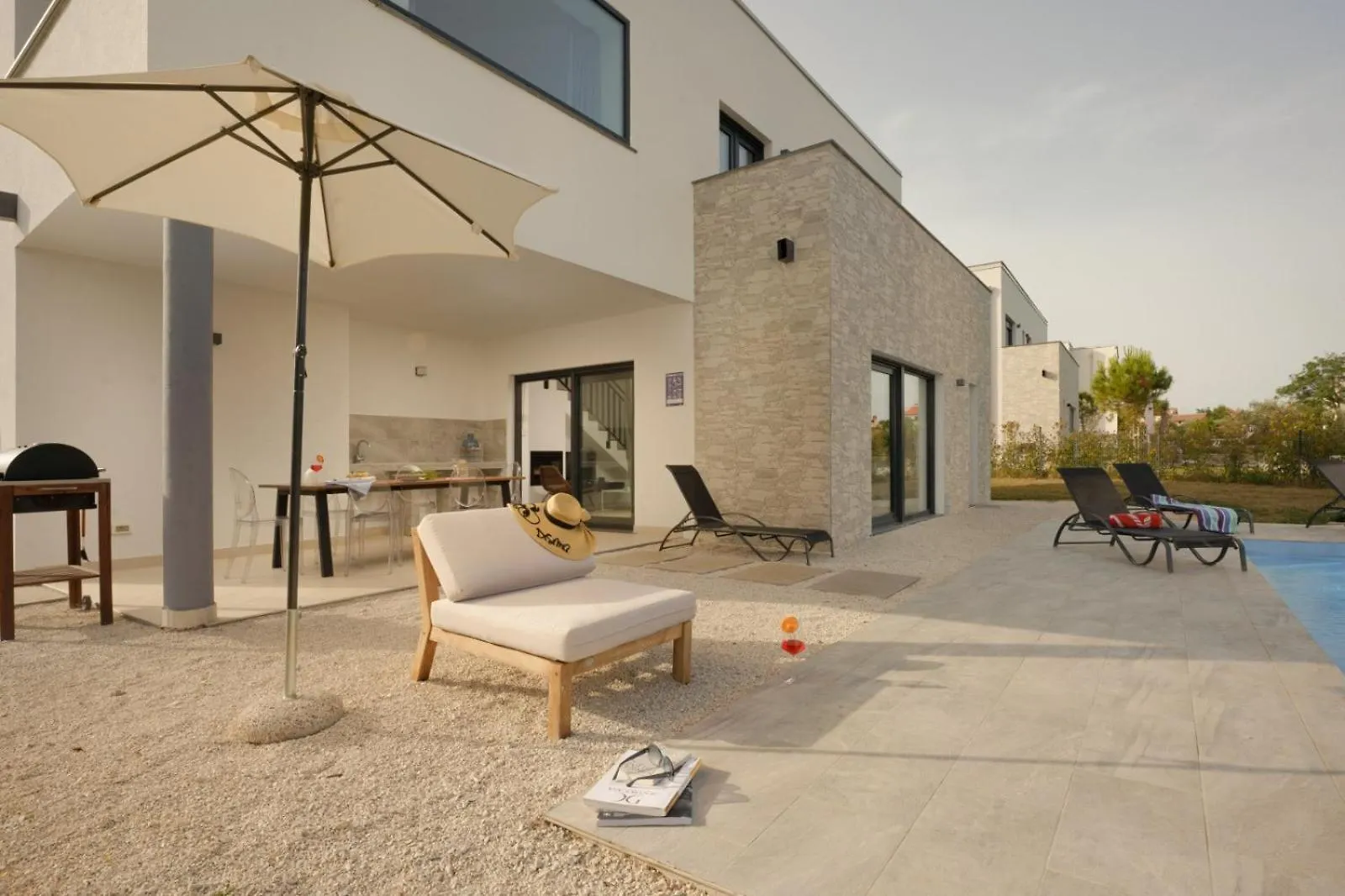 Villa Cala Sonriso For 8 People Near Pula With Heated Pool & Sea View Krnica